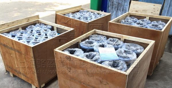 管道中流通的是液壓油的介質(zhì)用哪種橡膠接頭？
